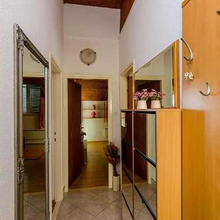 Indy's Beach Apartments-two Bedroom With Balcony And Sea View Dubrovnik